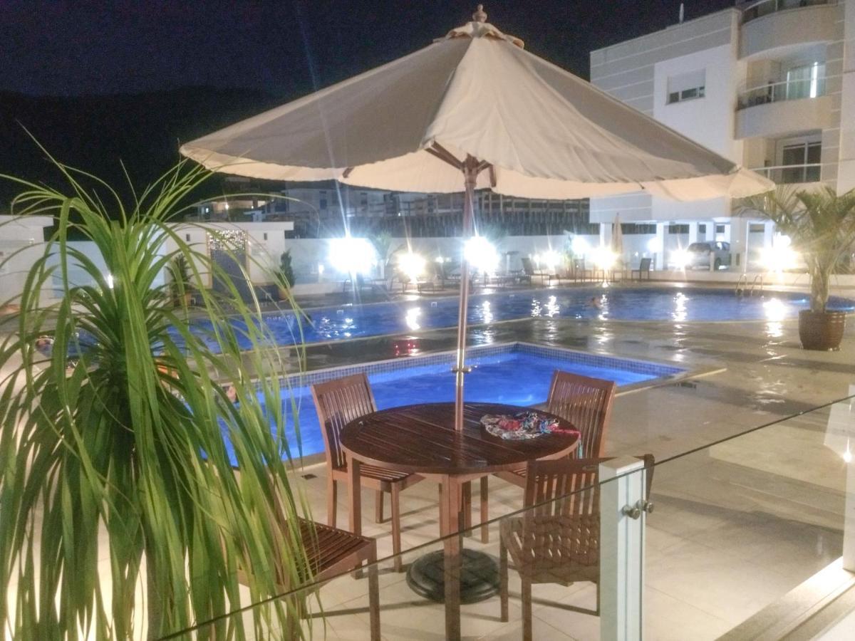 Apartamento Maravilhoso Em Florianopolis Na Praia Dos Ingleses Com Piscina Buitenkant foto